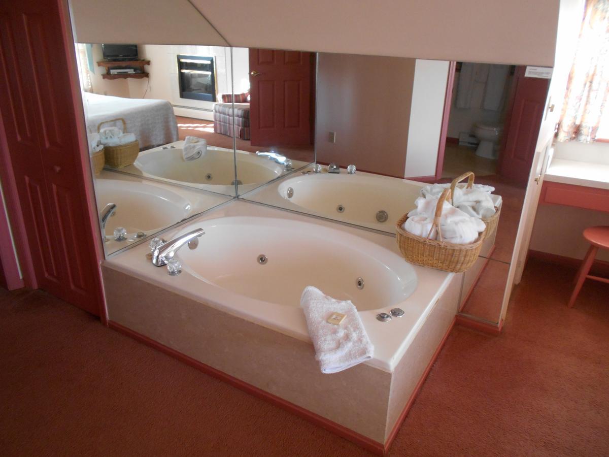 West Ridge Bed & Breakfast 2*